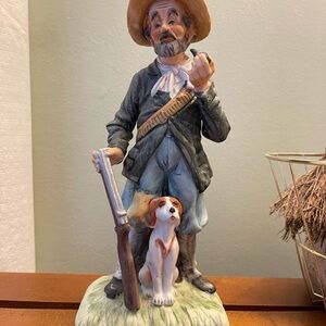 Vintage Porcelain Figurine - Hunter with his Dog